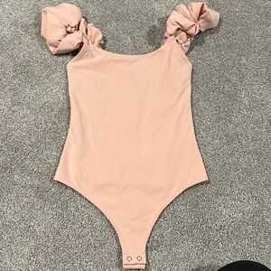Express‎ ruffled sleeve tank bodysuit size small